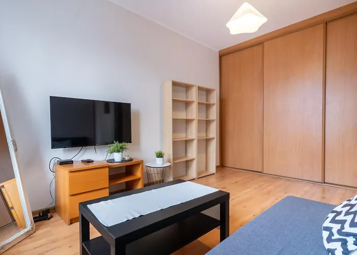 Strzelecka Urban By Bookinghost * Katowice